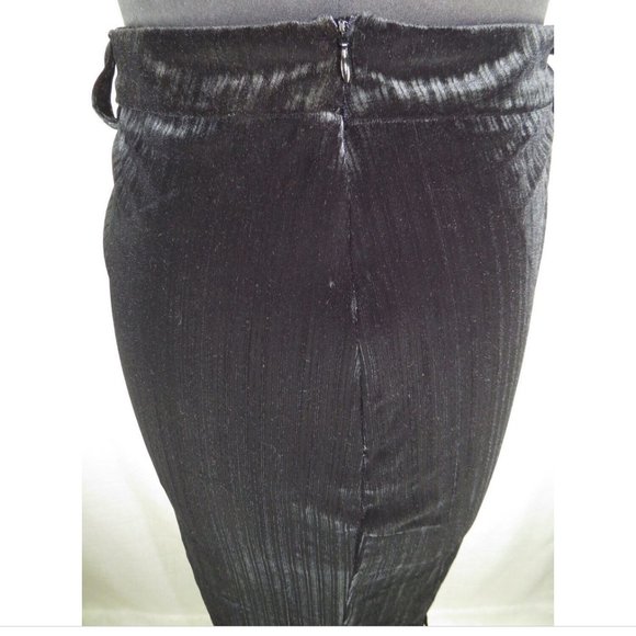 Shein Sexy Black Velvet Front Split Maxi Skirt Plus Size 3X - Picture 7 of 8